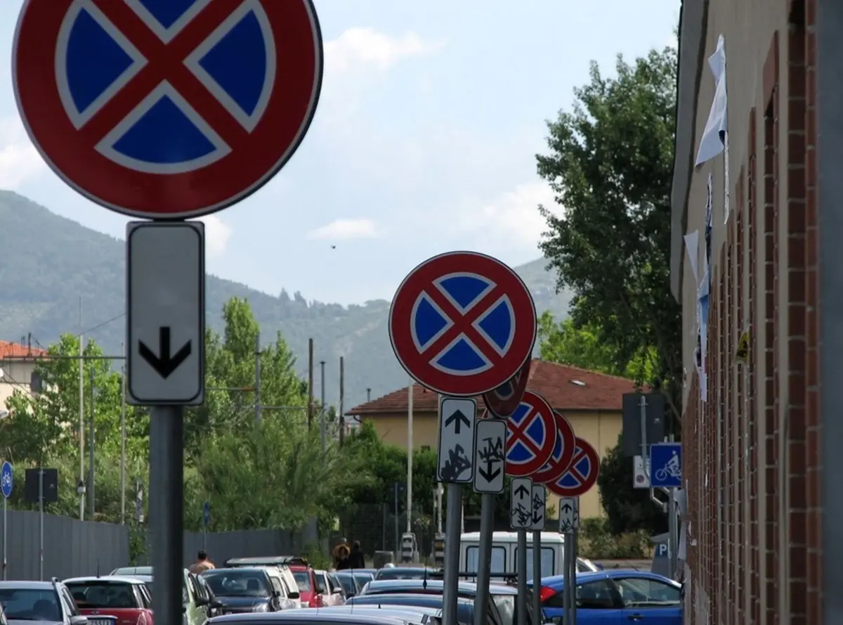 Popolo di Archi: «Procede l'iter per l’abolizione dei divieti di sosta ad Archi, Gallico e Catona»