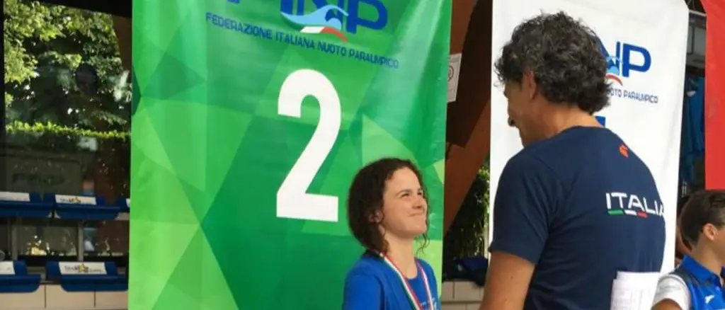 La nuotatrice reggina Aurora Esabotini premiata al concorso nazionale \"Donna Sport\"