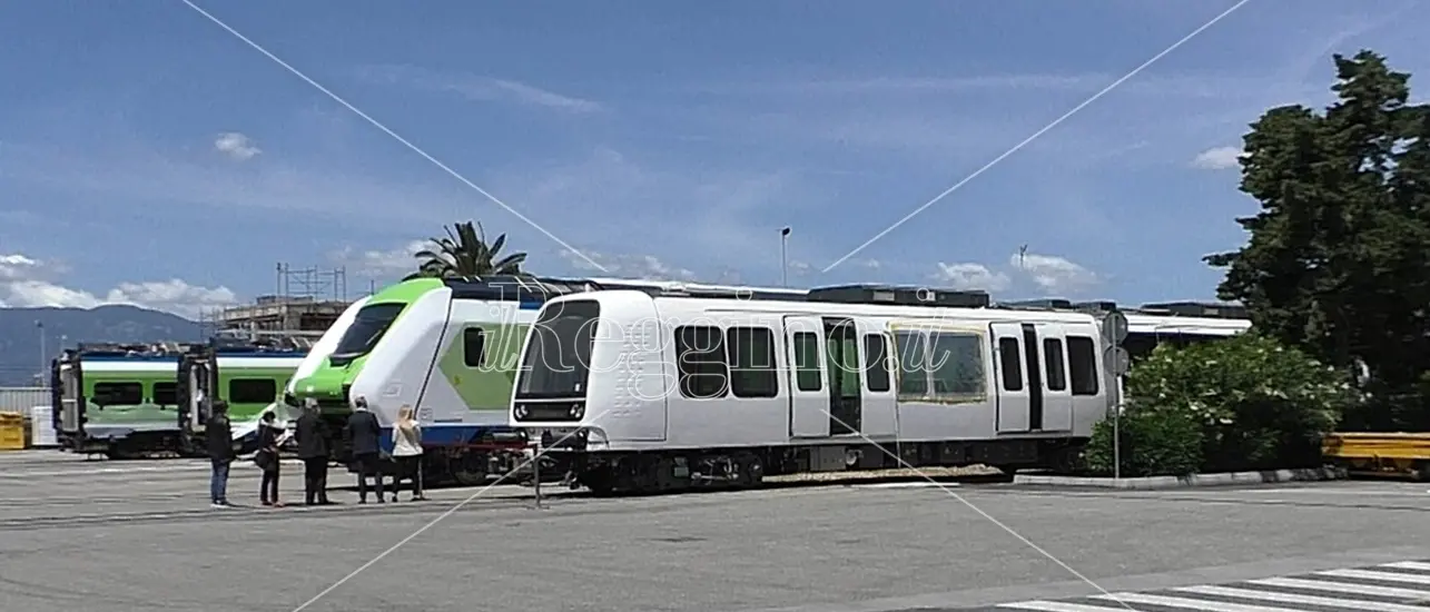 Hitachi Rail Reggio, Fismic Confsal: «Si rispettino le norme contrattuali»