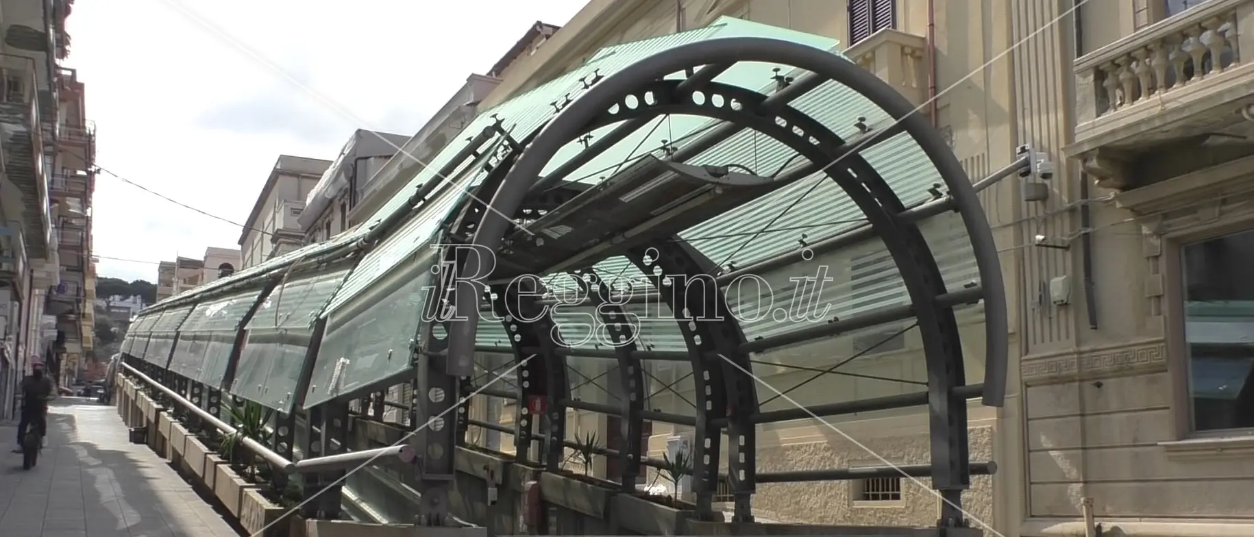 Reggio, consegnati i lavori per tapis roulant, zona bassa del lungomare e via dei Monti