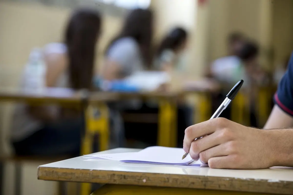 Maturità 2025, oggi la seconda prova degli esami: le tracce