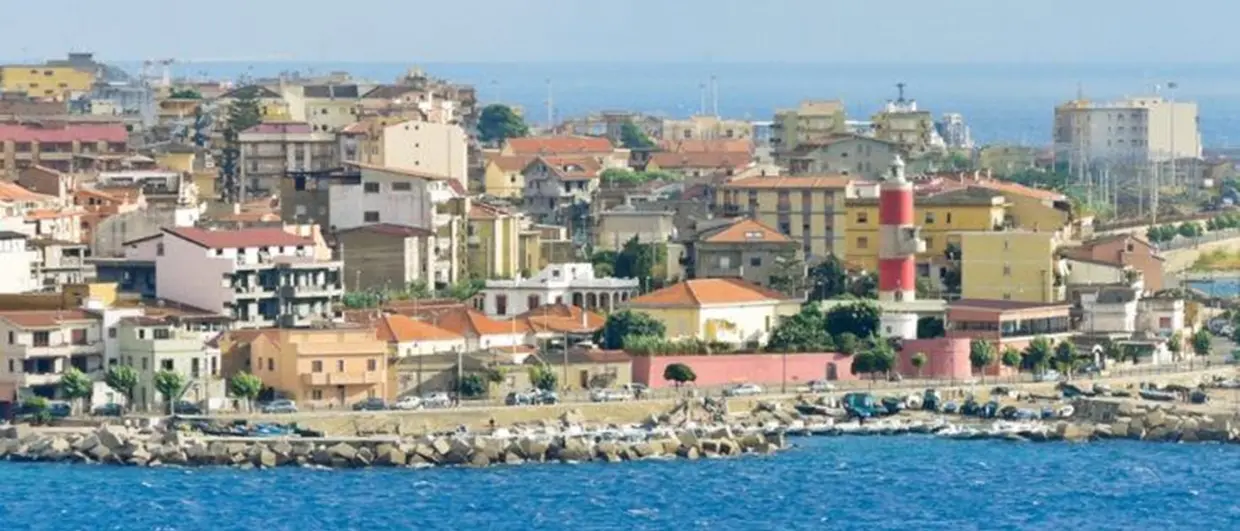 Emergenza idrica a Villa San Giovanni, la minoranza: «Incapacità amministrativa»