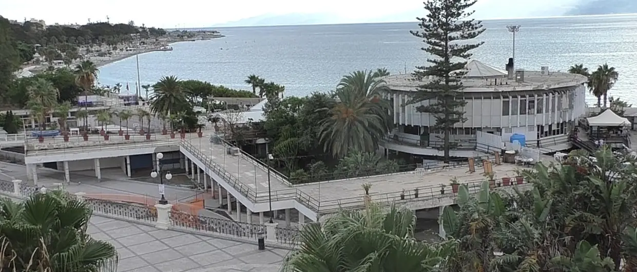 Lido comunale di Reggio, tutto pronto per il recupero dell'area