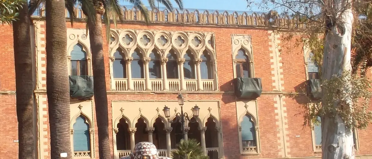 Statue Rabarama Reggio: i cittadini annunciano una fondazione, il Comune apre all’Art Bonus e agli accordi con l’artista