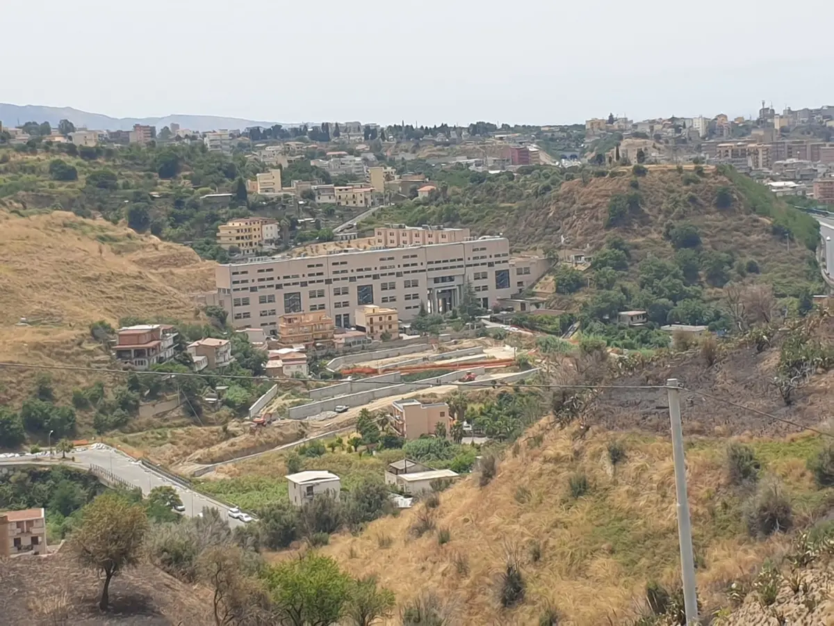 Ingegneria Reggio, seminario \"Problematiche aperte e nuove frontiere per il trattamento delle acque reflue urbane\"