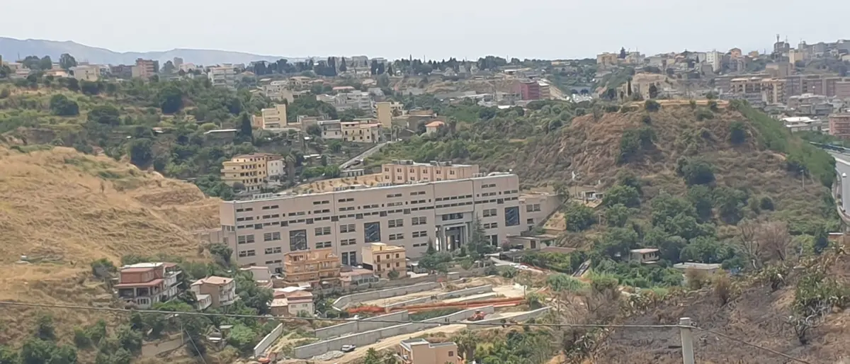 Ingegneria Reggio, seminario \"Problematiche aperte e nuove frontiere per il trattamento delle acque reflue urbane\"