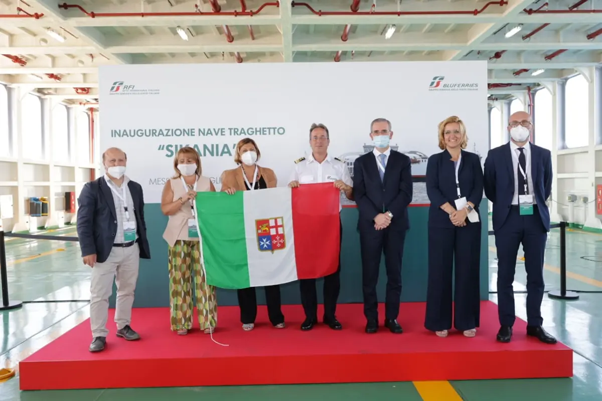 Inaugurata Sikania, la nuova nave di Bluferries per il servizio di traghettamento dello Stretto