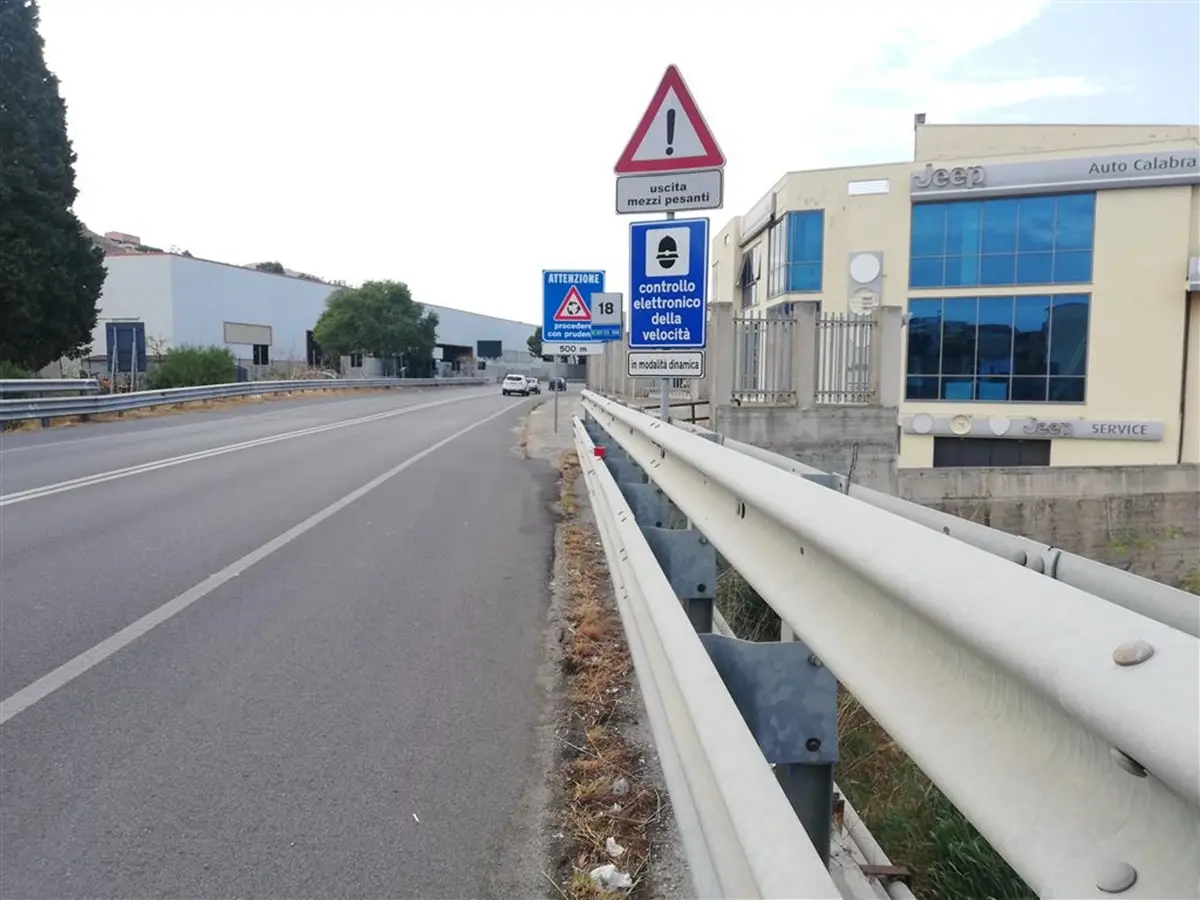 SS 106 Lazzaro, Ancadic: «Autovelox in fase sperimentale?»