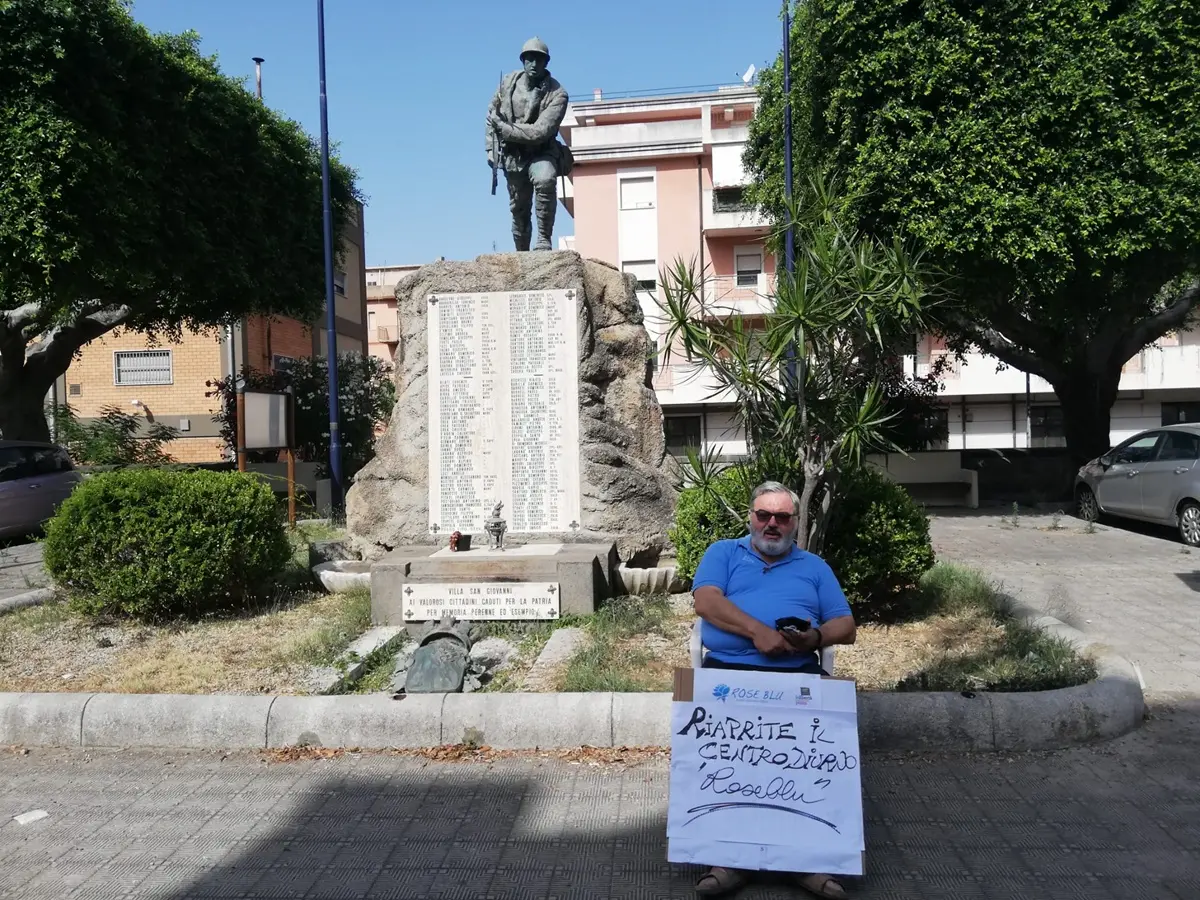 Villa San Giovanni, presidio di protesta per sollecitare la riapertura del Centro diurno