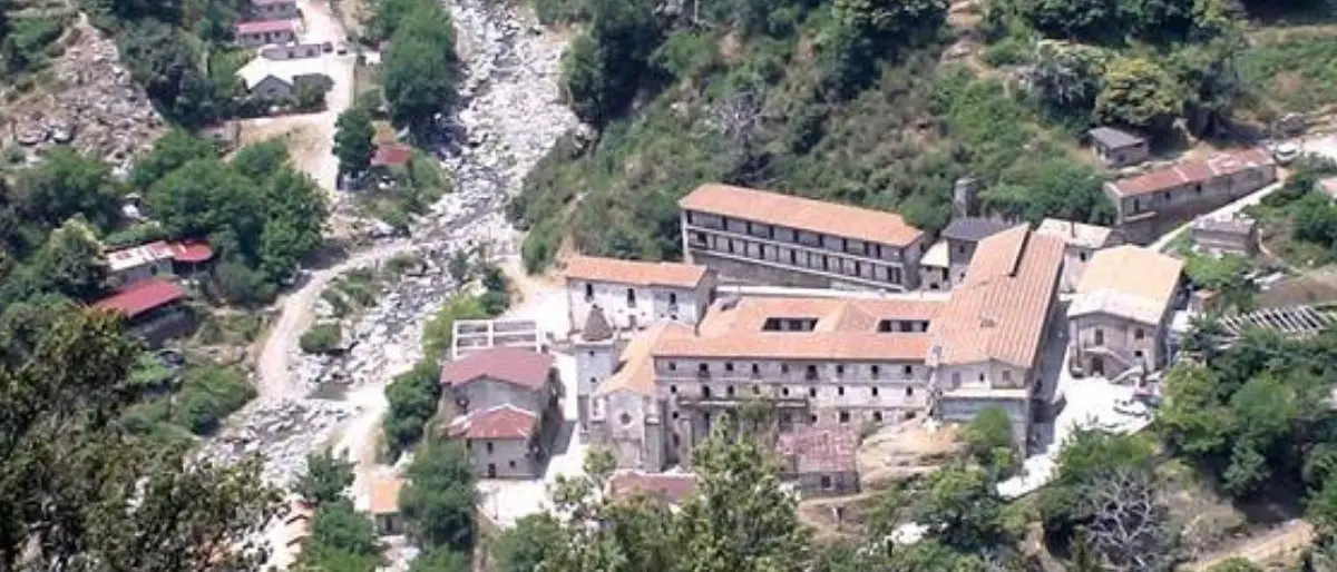 San Luca, frana sulla strada per Polsi: chiusa la strada che porta al Santuario