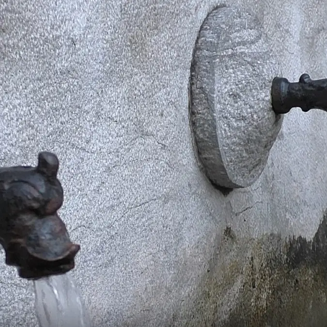 Reggio, revocati i divieti: ecco le zone dove l'acqua torna potabile