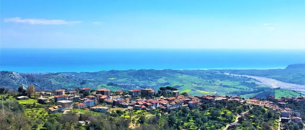 Musei e Murales nel centenario di Saverio Strati protagonisti delle Giornate FAI d’Autunno