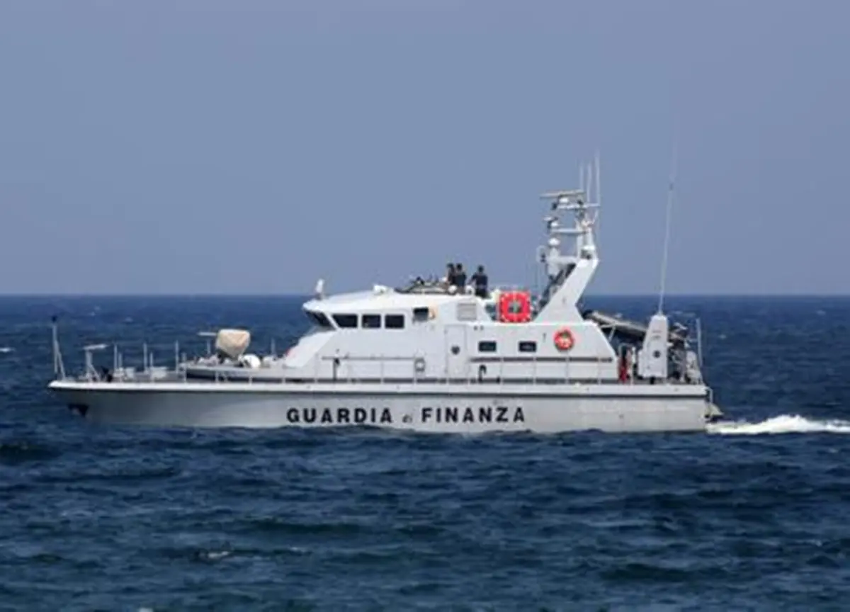 Canoni demaniali marittimi, la GdF rileva evasioni d'imposta per 800mila euro lungo la costa reggina