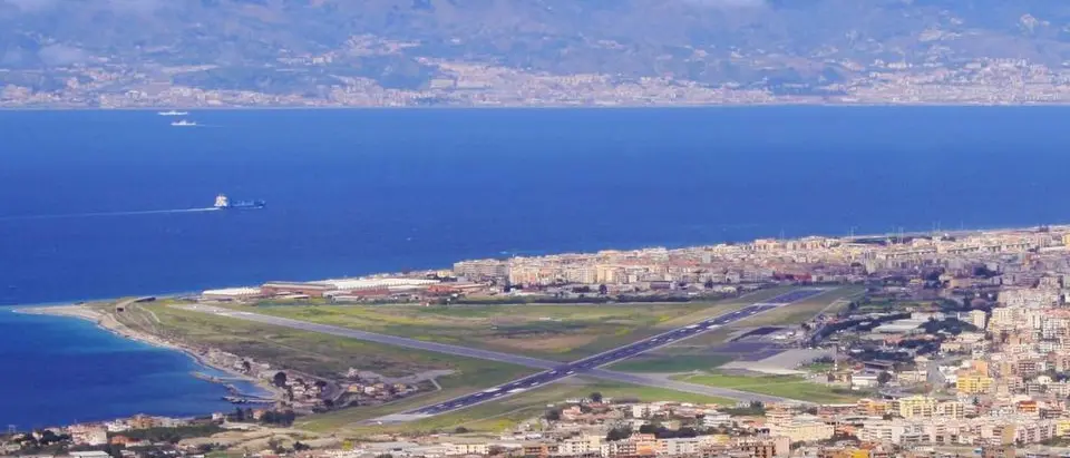 Aeroporto dello Stretto, settembre \"vola\" ma resta lontano il milione di passeggeri per il 2025\n