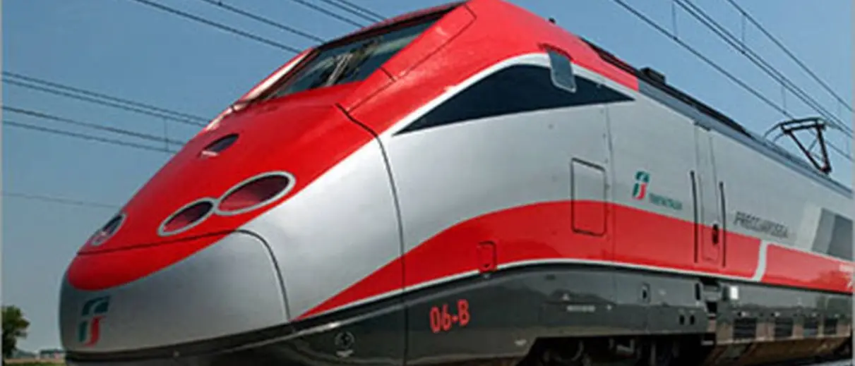 Il Frecciarossa salta la fermata di Vibo-Pizzo ed è costretto a fare marcia indietro tra lo sconcerto dei passeggeri