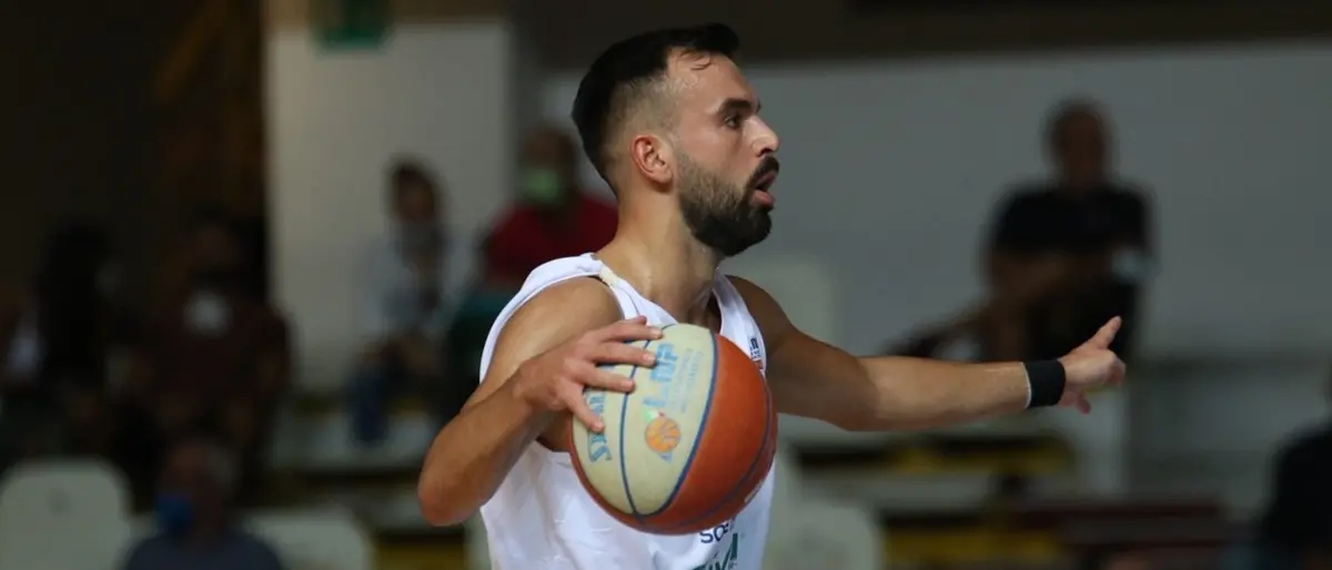 Basket, la Viola Reggio corre ai ripari: c'è il ritorno di Amar Balic