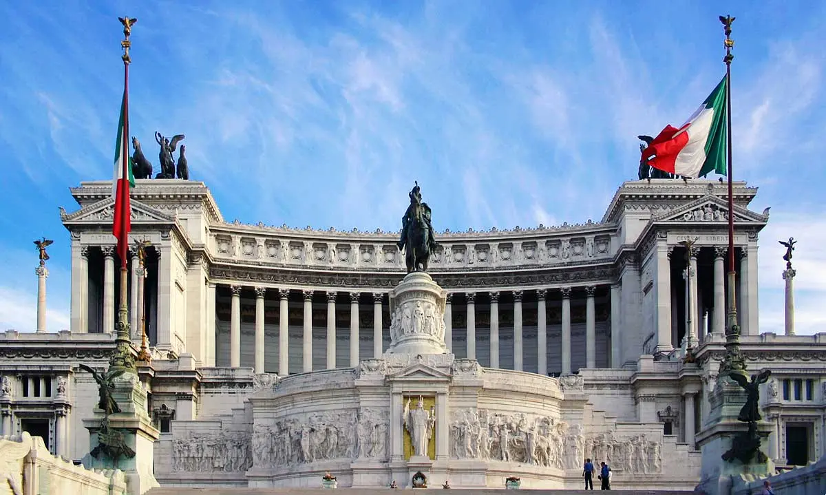Le mani della ’Ndrangheta su Roma: dal riciclaggio al business del petrolio