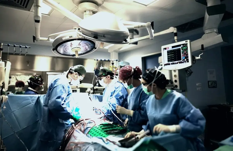 Sanità in Calabria, la chirurgia vascolare tra eccellenze ed incertezze per il futuro