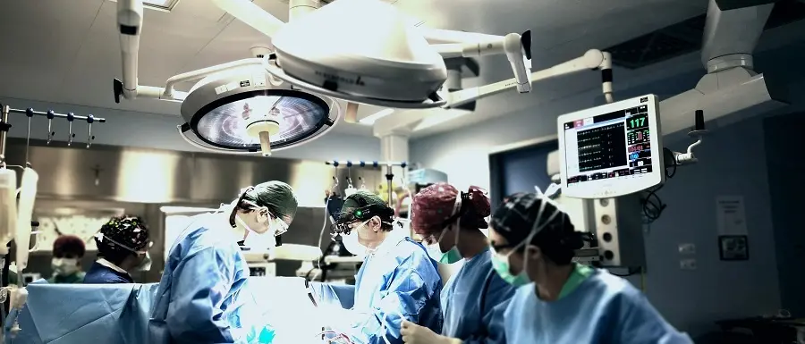 Sanità in Calabria, la chirurgia vascolare tra eccellenze ed incertezze per il futuro