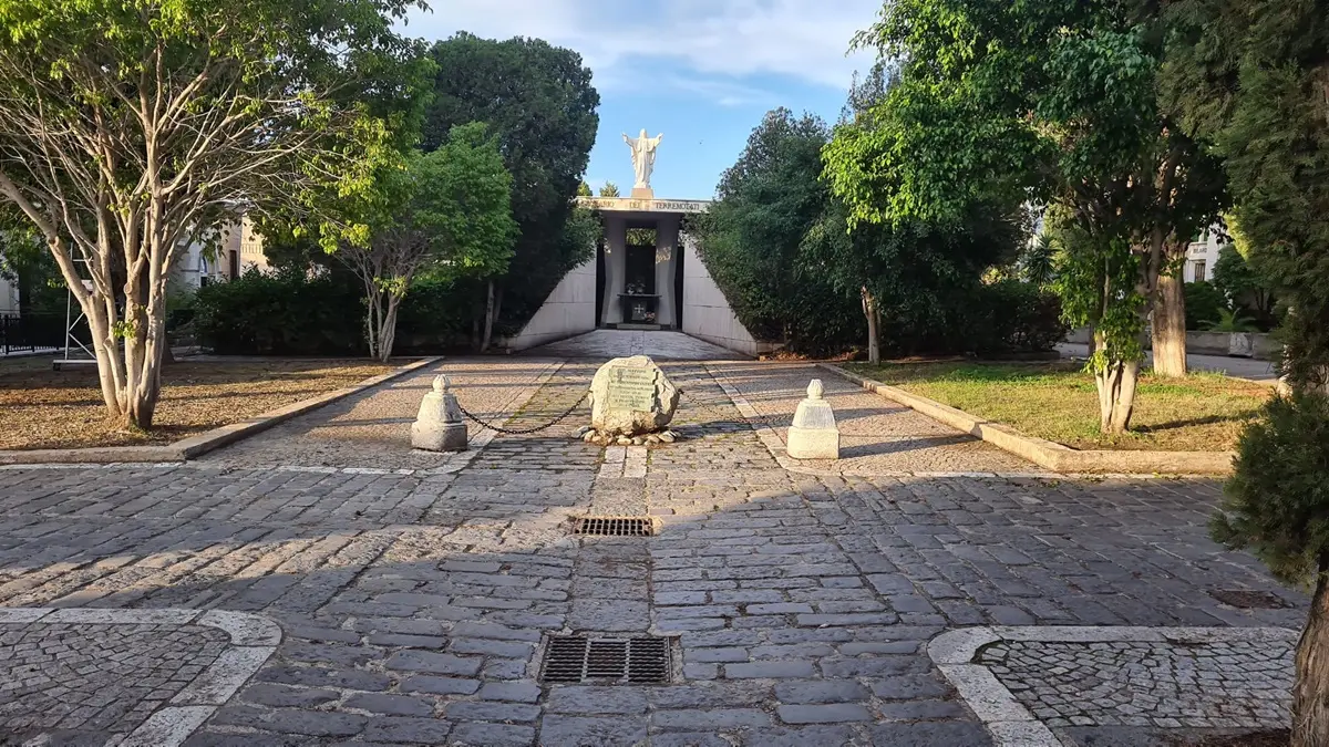 Reggio, in vista del 2 novembre pulizie straordinarie nelle aree cimiteriali