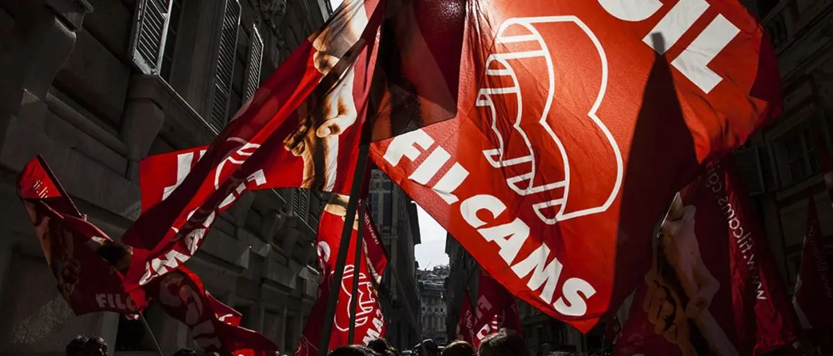 Reggio, la Filcams Cgil impugna il trasferimento di due lavoratori dirottati a Catania