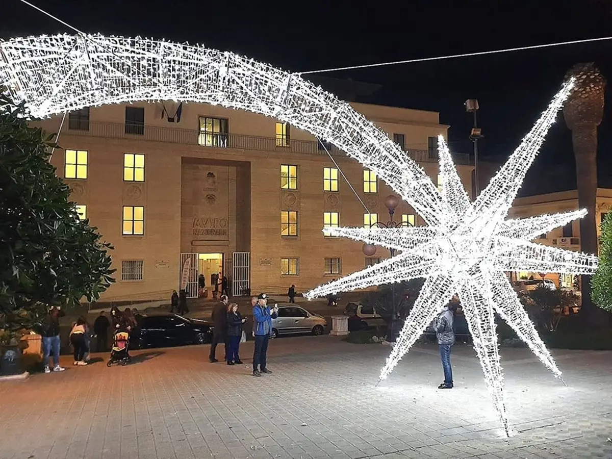 Natale a Reggio, Fi attacca: «Metrocity concede 100mila euro al Comune per evitare figuracce»