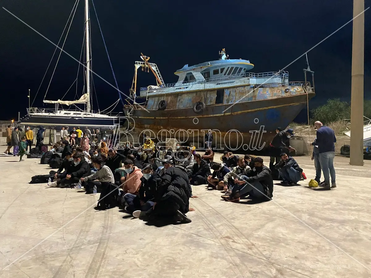 Roccella Jonica, soccorsi nella notte altri 41 migranti