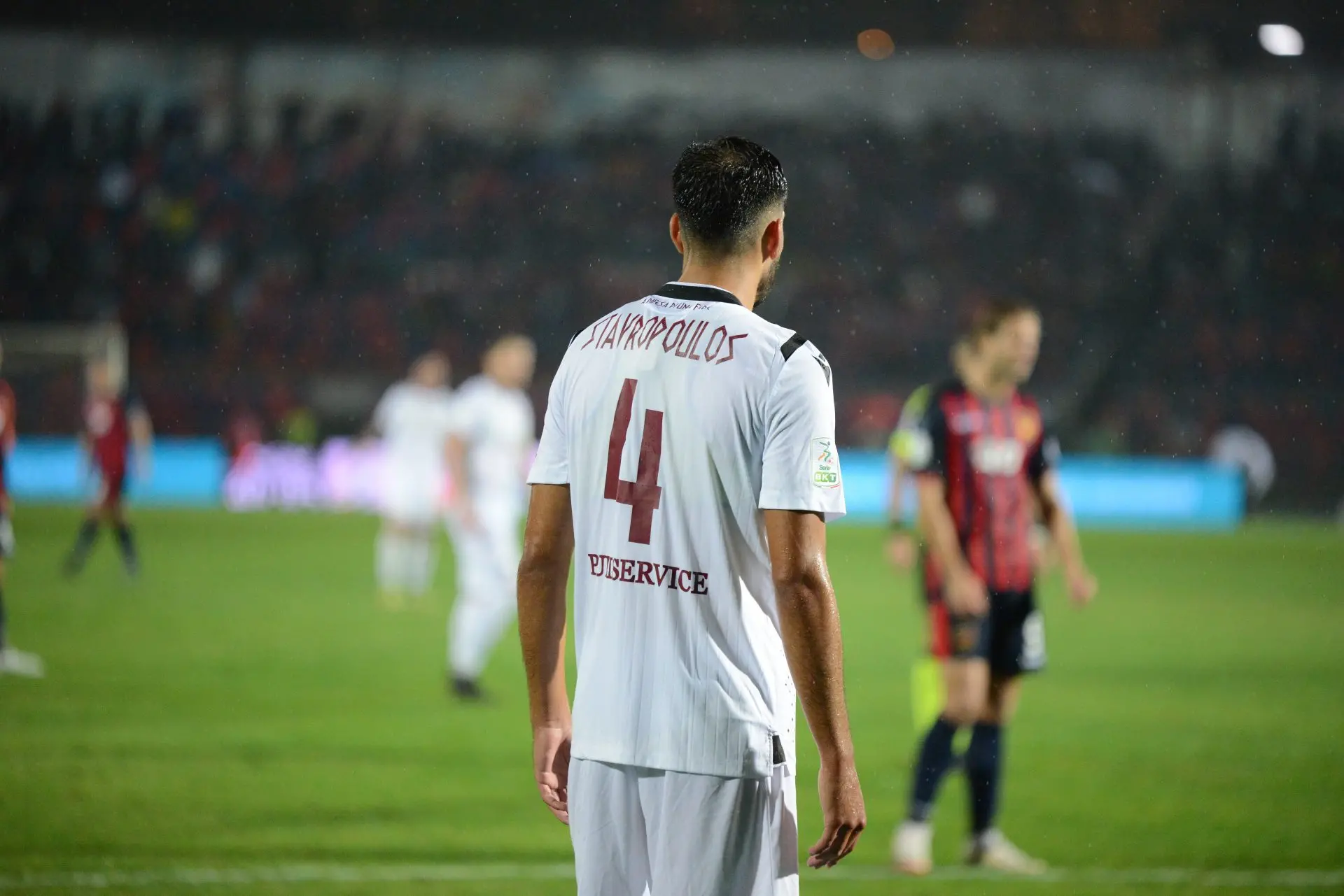 Serie B, Giudice Sportivo: ammenda alla Reggina. Diffida per Stavropoulos
