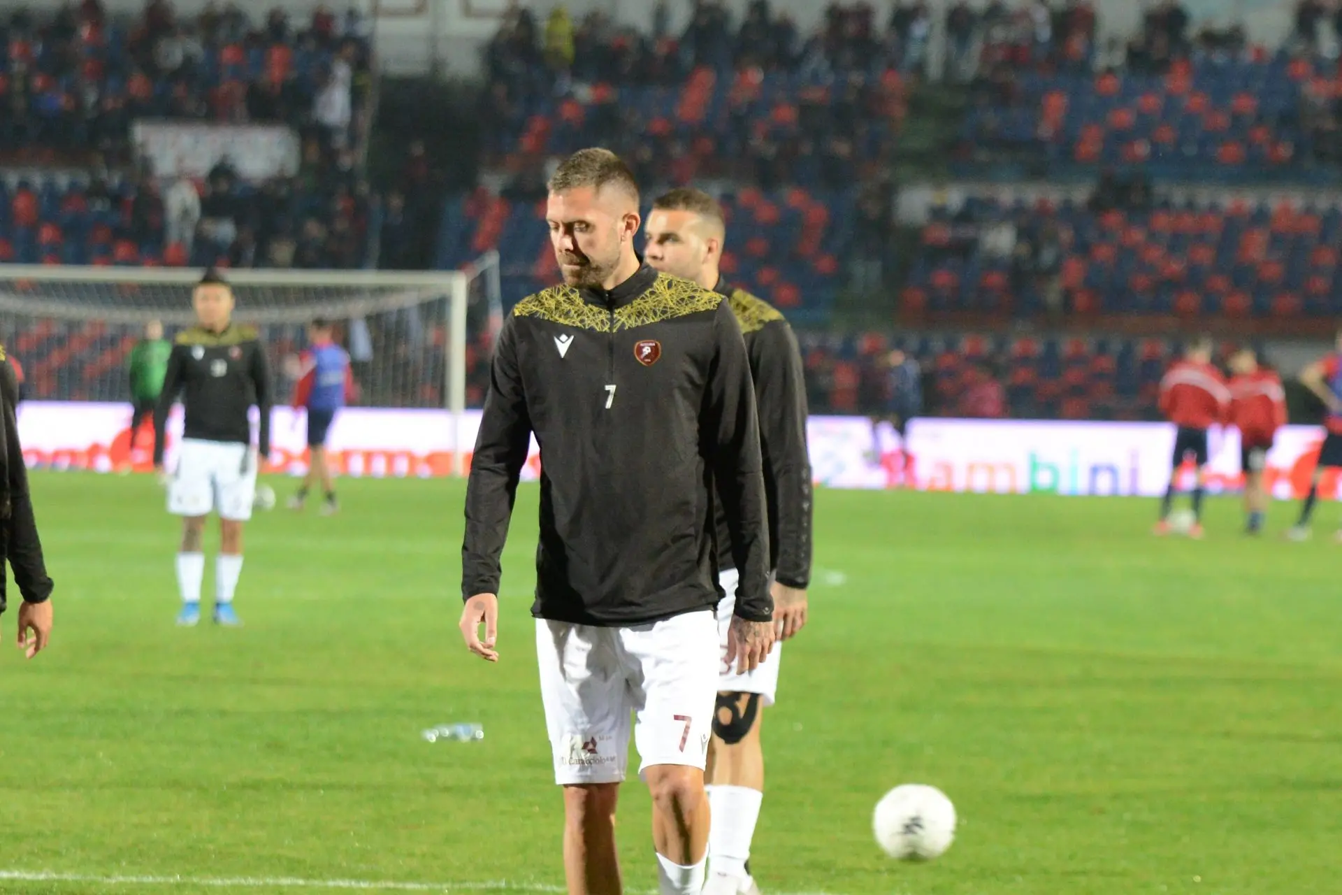 Menez al bivio: l’offerta da Malta è reale. La Reggina spera