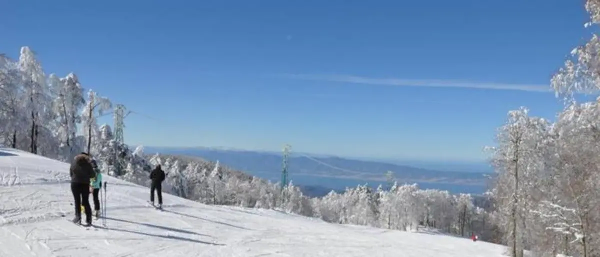 Gambarie, Pista Azzurra pronta: domani si scia