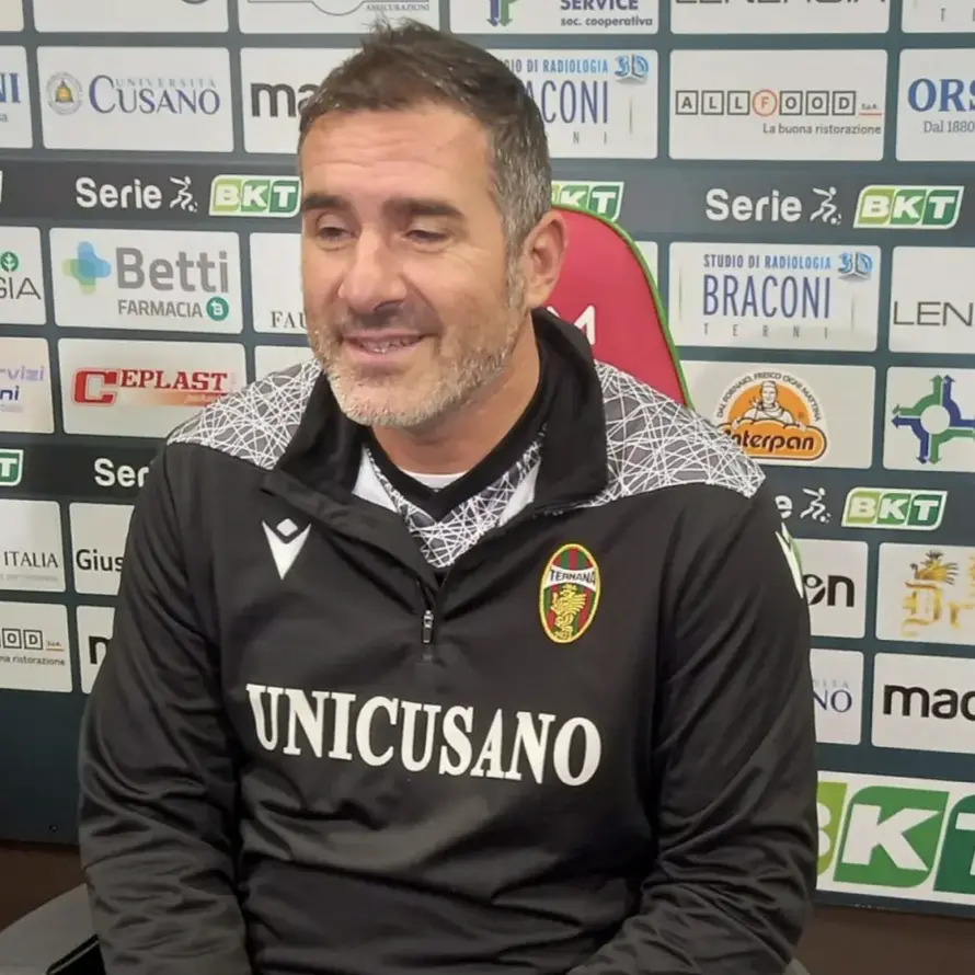 Cosenza, Cristiano Lucarelli:\u00A0«I lupi possono giocarsela fino alla fine»\n