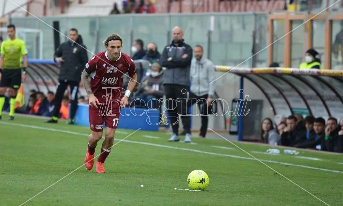 Reggina, da Denis a Di Chiara: chi resta e chi va. Spunta Munteanu
