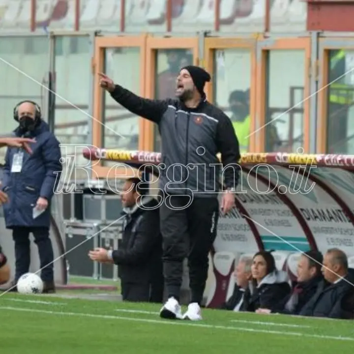 Reggina, Stellone: «Non vincere mi toglie il sonno. Benevento fortissimo»