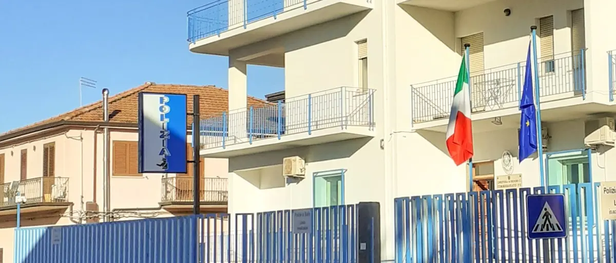 Taurianova, scippo nel parcheggio di un centro commerciale: arrestato 25enne