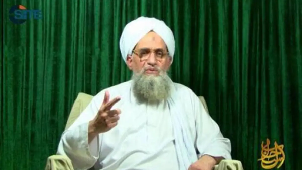 Il nuovo leader di Al Qaida, l\\'egiziano Ayman al Zawahri ANSA / WEB , ANSA