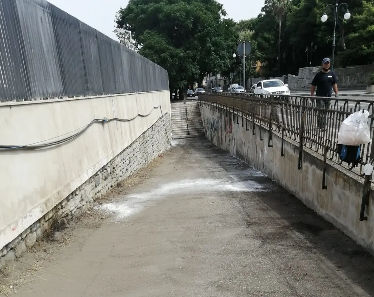 Reggio, bonificata area del sottopassaggio tra la Stazione e il Tempietto