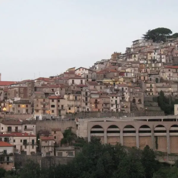 Siglato il gemellaggio tra le parrocchie di Santa Maria Assunta di San Giorgio Morgeto e San Giorgio Extra di Reggio Calabria
