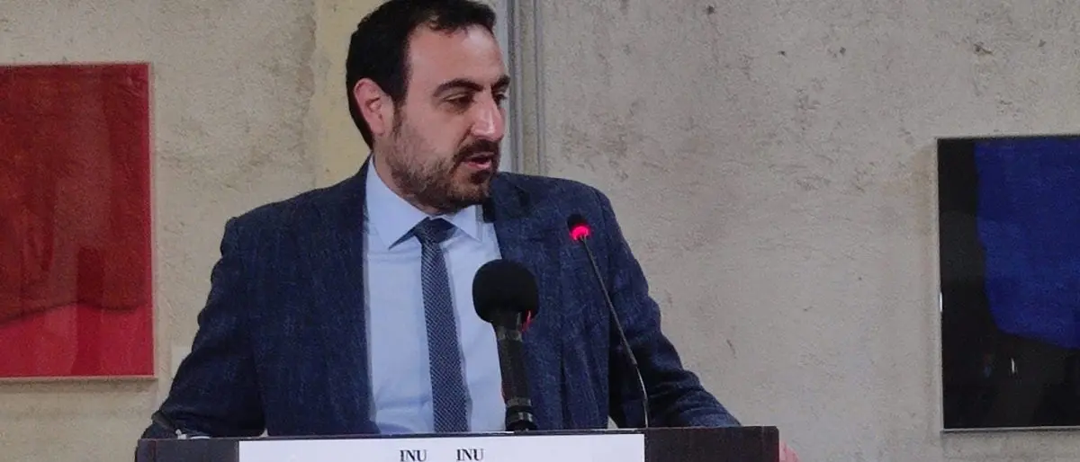 Rifiuti, Fuda: «La Regione non sta svolgendo alcuna funzione operativa»