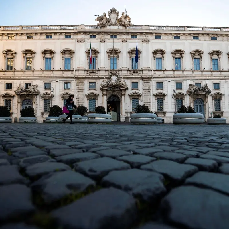 Il Governo boccia (di nuovo) una legge regionale e porta la Regione alla Consulta: scontro sulle autorizzazioni ambientali\n