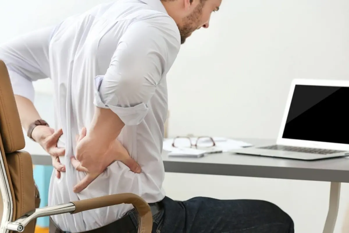 Il mal di schiena non dipende dalla postura e muoversi è il segreto per prevenirlo