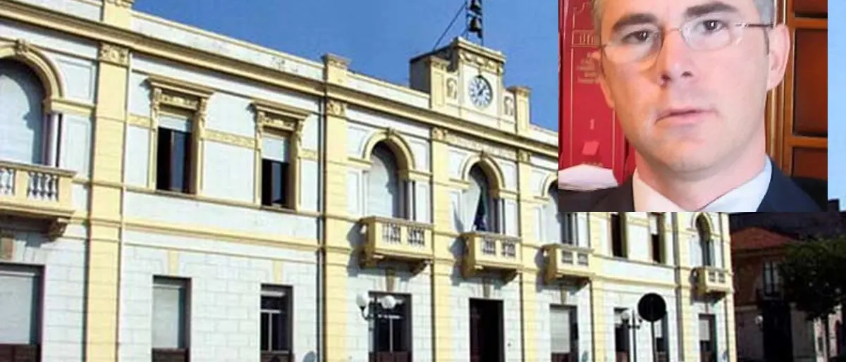 Villa San Giovanni, la minoranza bacchetta il sindaco: «Con noi nessun confronto»