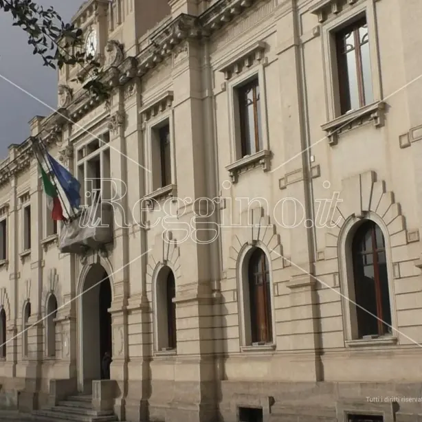 Reggio, consegnato il disegno di Regolamento sui Comitati di quartiere