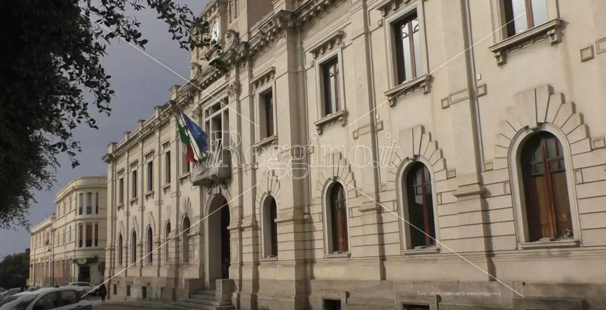 Reggio Calabria, la città delle multe e dei diritti negati