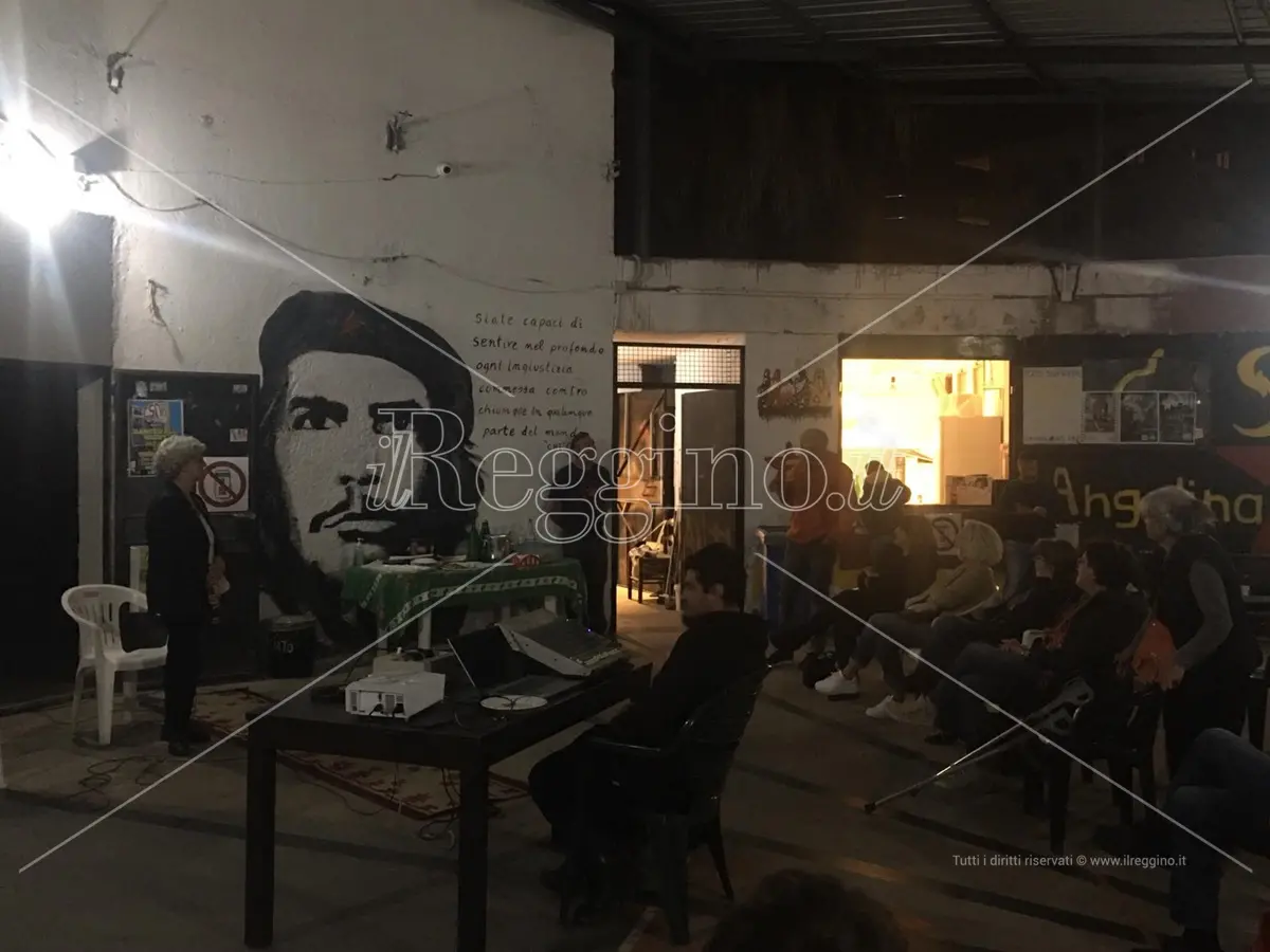 Reggio, la figlia di Pino Pinelli, Claudia: «Giustizia è conoscere la verità. La memoria è resistenza»