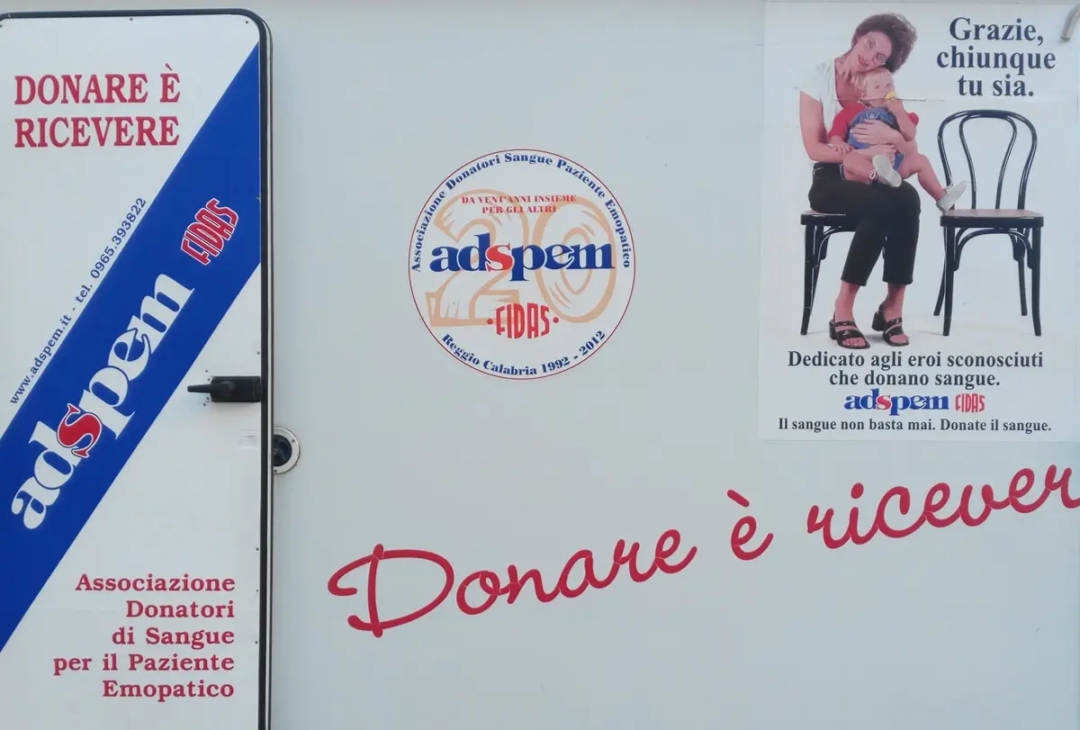Reggio, l’autoemoteca dell'Adspem Fidas onlus al DiGiES della Mediterranea