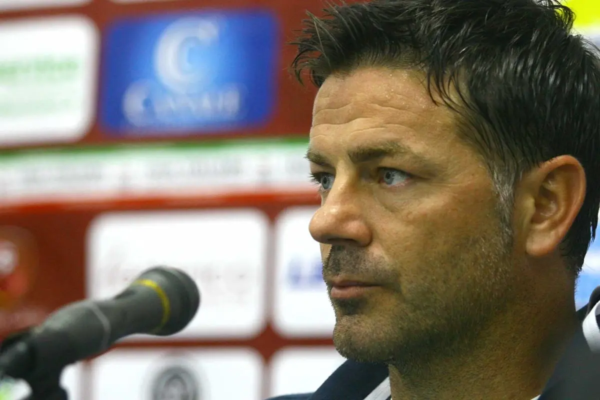 Calcio, il San Luca esonera l'allenatore Ciccio Cozza