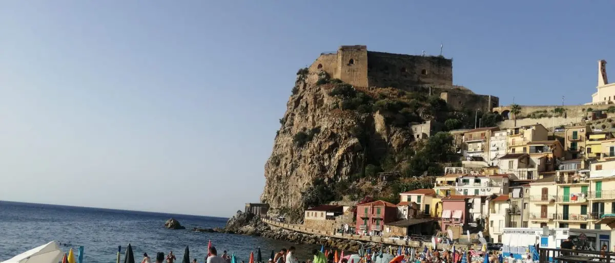 FERRAGOSTO | Mare, montagna ed eventi: come si vive il 15 agosto in Calabria