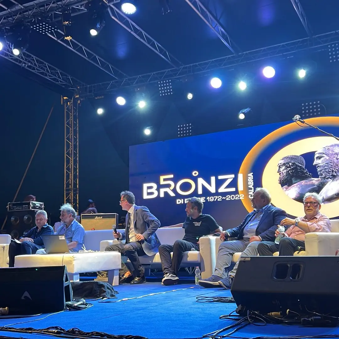 Bronzi di Riace, grande evento all'arena dello Stretto per festeggiare il cinquantenario