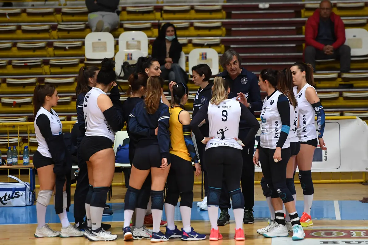 Volley Reghion, la carica del presidente Minniti in vista dell’esordio di ottobre