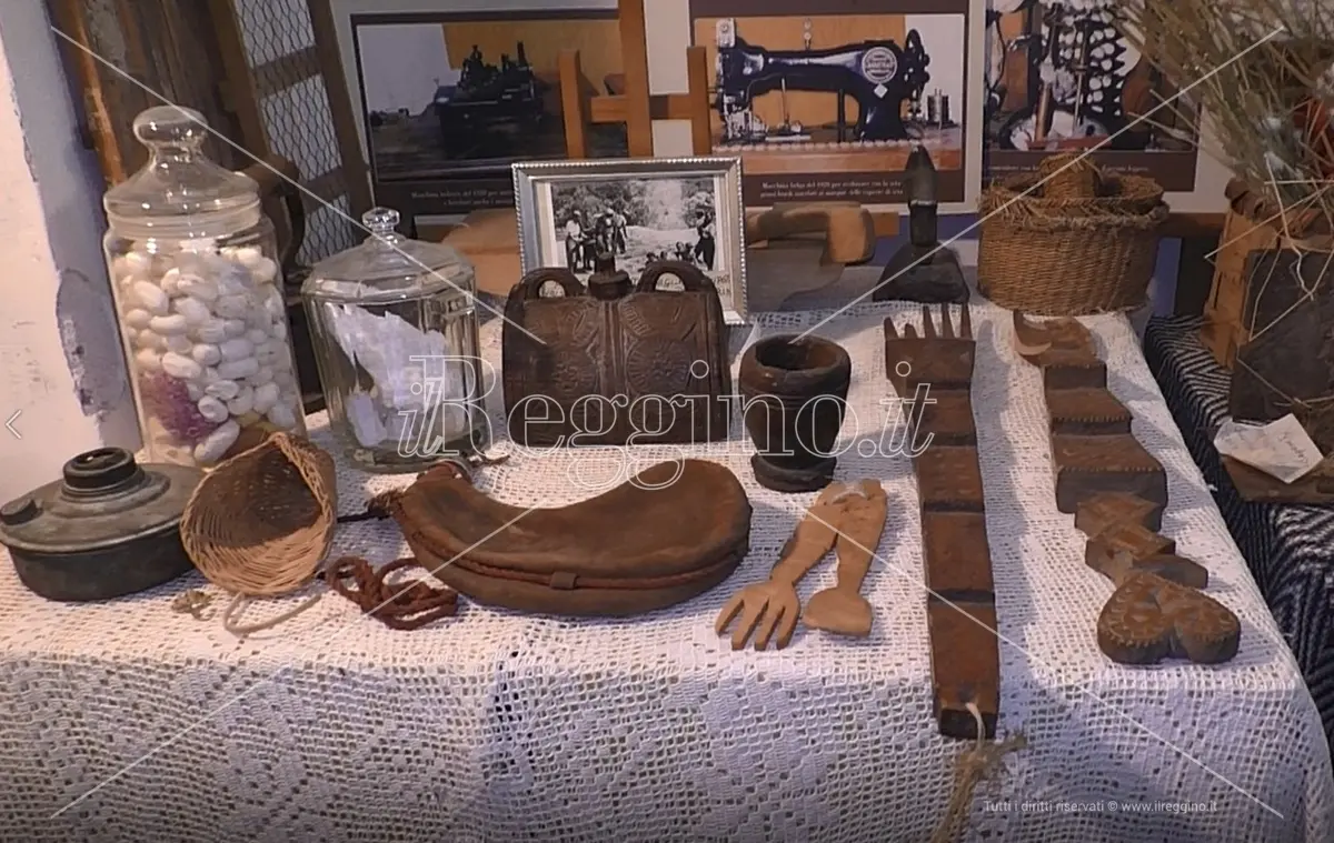 Museo della seta a Reggio, i tesori nascosti nel verde di Ortì - VIDEO